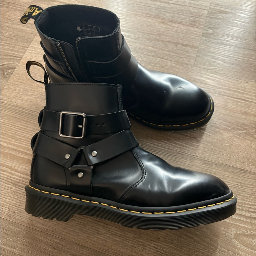 Dr. Martens Jaimes Unisex Chelsea booties Boots harness